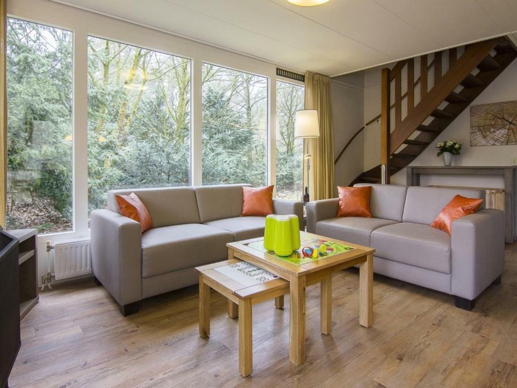 Hôtel Landal Miggelenberg à Hoenderloo Extérieur photo